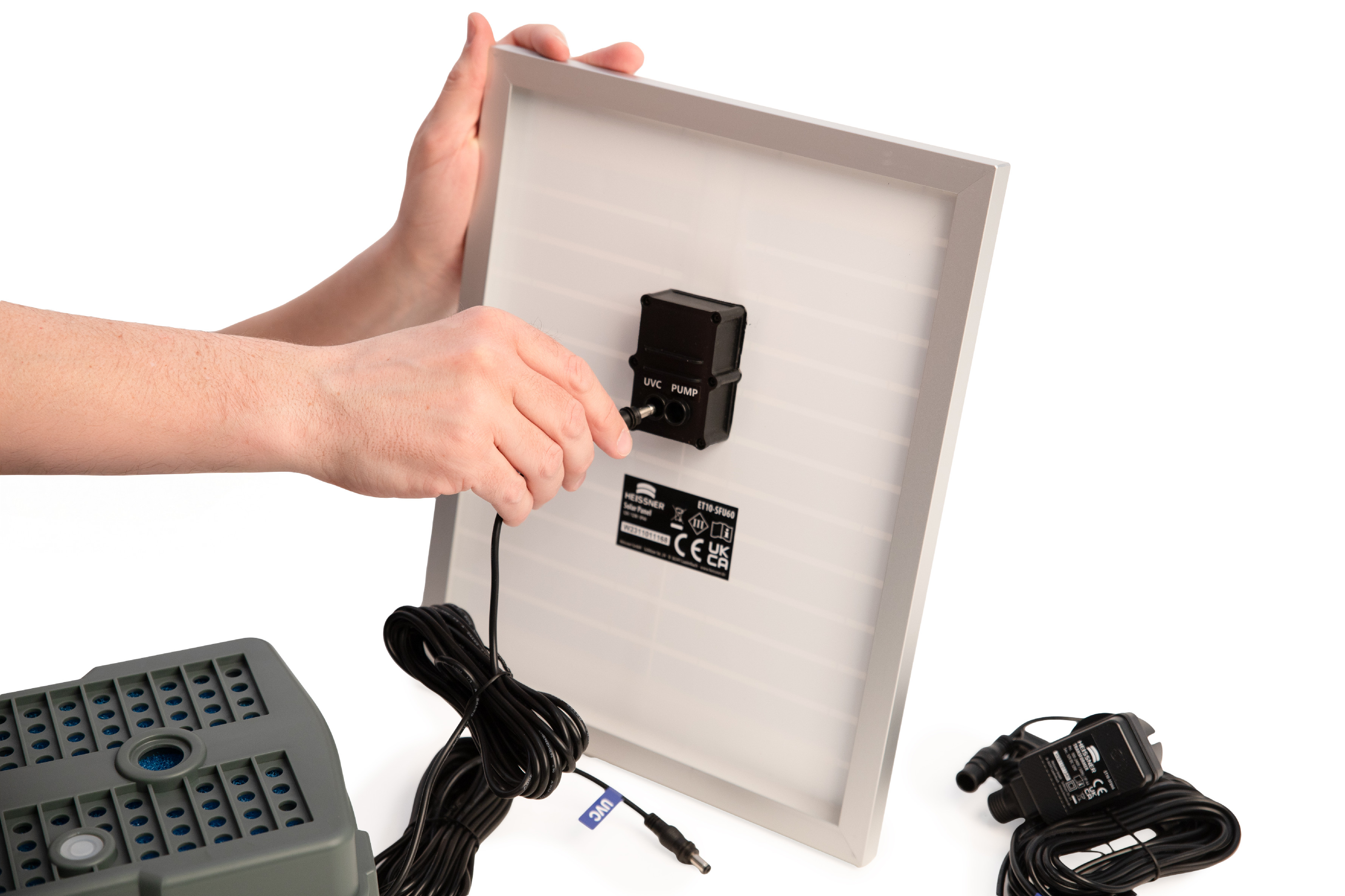 Heissner solární podvodní filtrace do 1 m³, UV 5W, čerpadlo 600 l/h SFU600UV-00