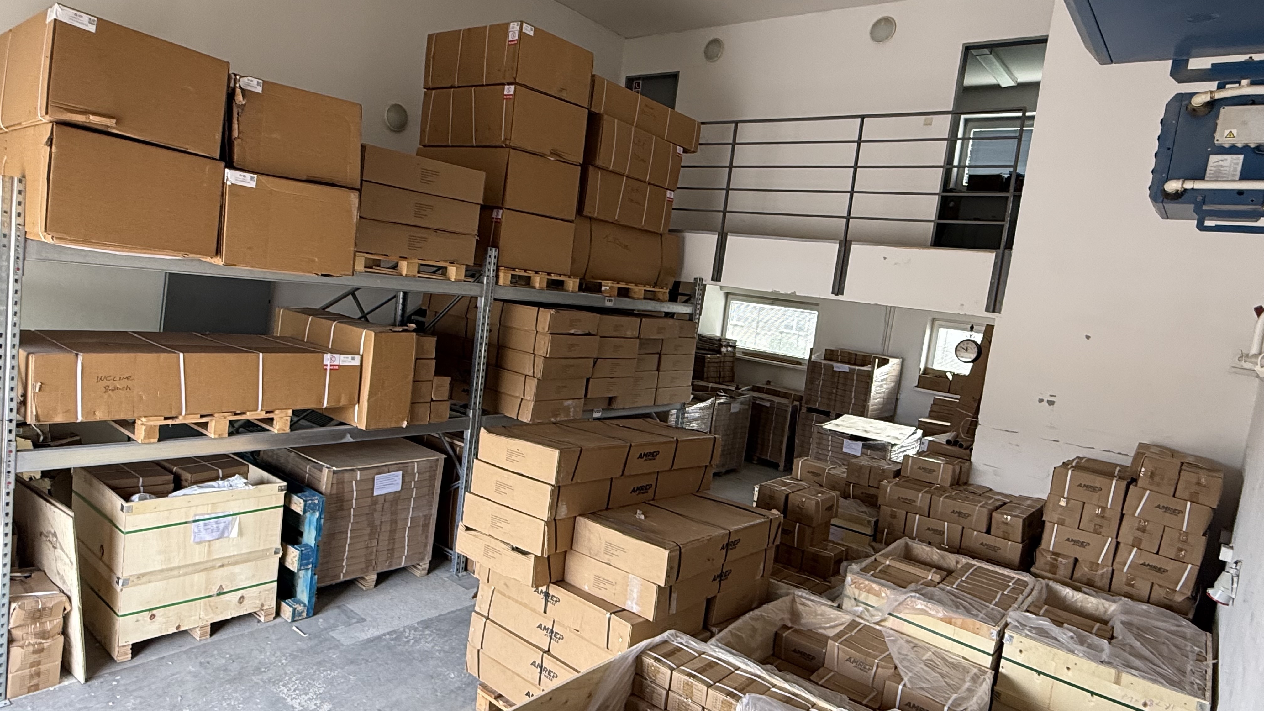 Centrálny sklad CFshop.sk — regály