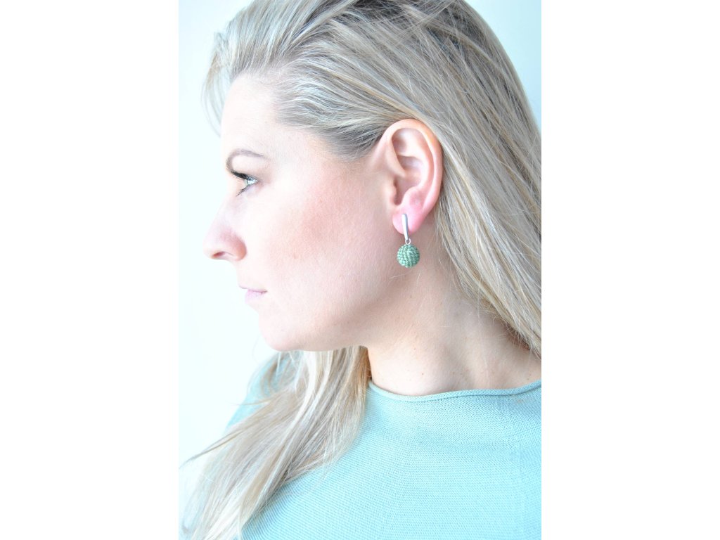 Náušnice Kuličky Matte Opaque Avocado AB