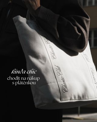 Kinda chic jít rovnou udělat objednávku na www.chaoticstore.cz 🪄🙂‍↕️✨ #kindachic #gripsocks #pilatessocks #totebag #trend