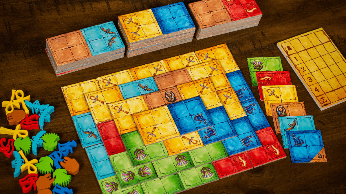 hra Pyramido - Photos