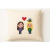 Polštář s výšivkou dětské kresby