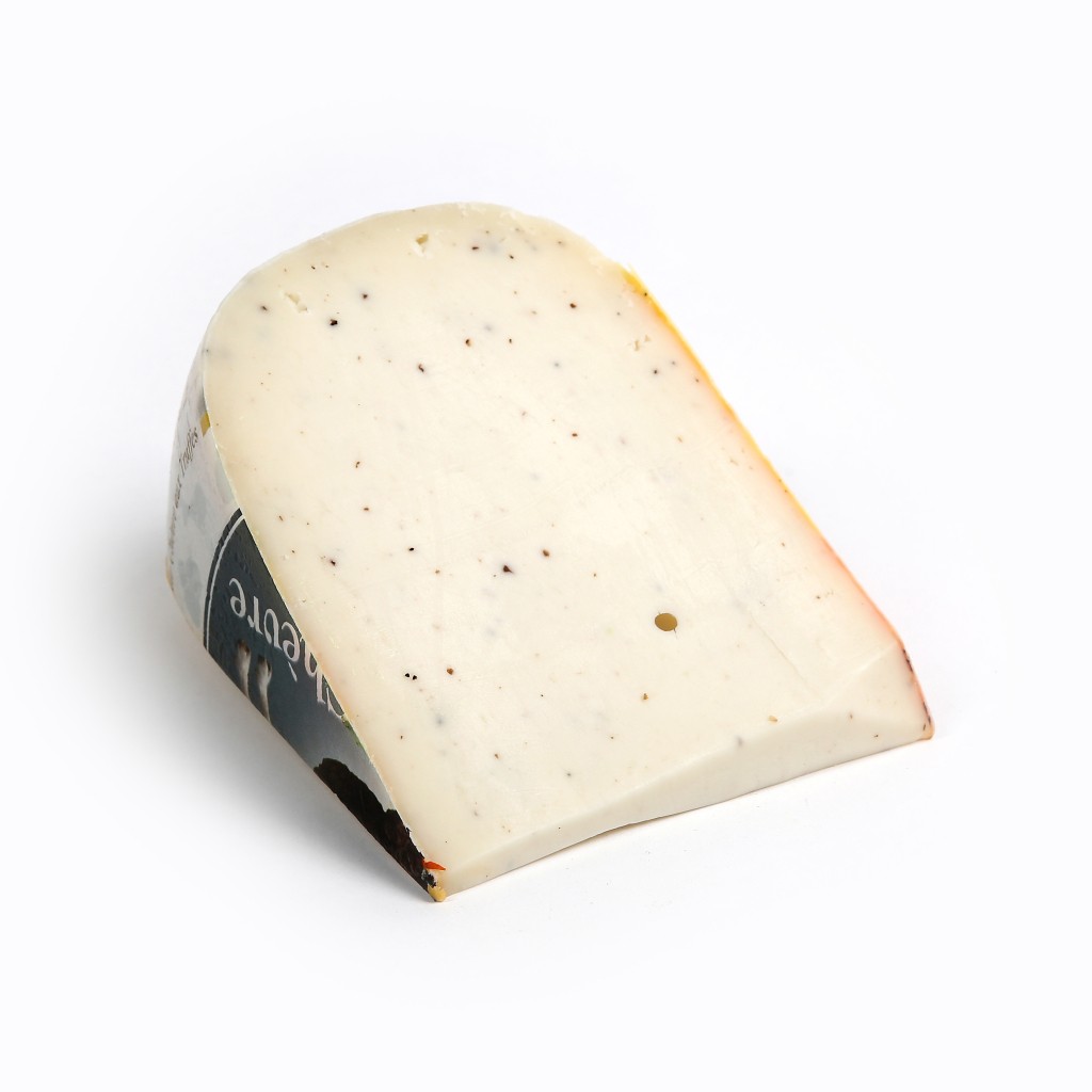 Fianco Kozí gouda s lanýžem Hmotnost: 100g