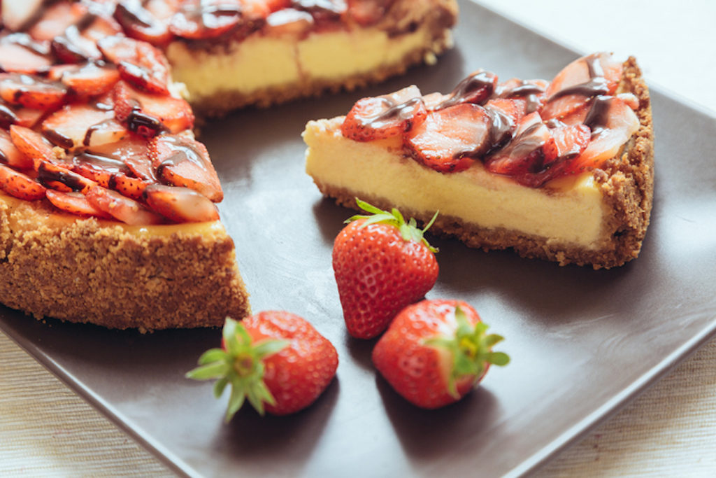 Tvarohový jahodový cheesecake