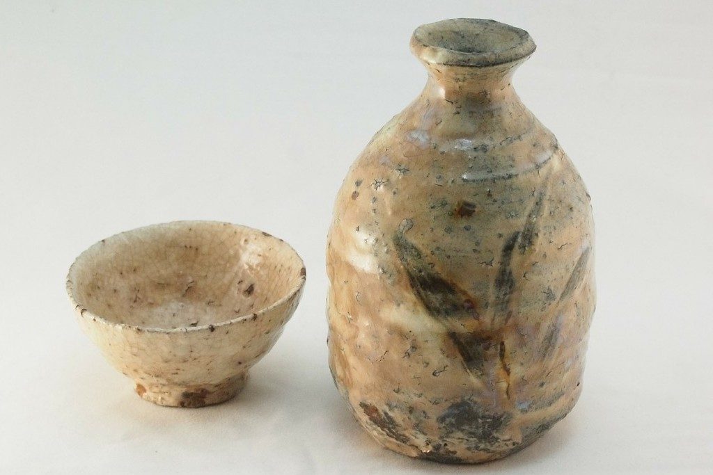 Sake patří k sushi