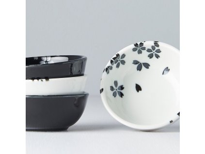 Set misek Black & White Sakura 100 ml 4 ks MIJ