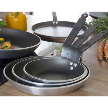 Pánev na palačinky hliníková Choc Resto Induction De Buyer 30 cm
