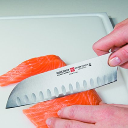 Nůž Santoku s výbrusem 17 cm Classic Ikon WÜSTHOF