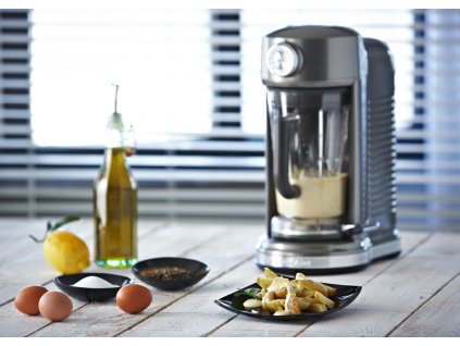 Stolní mixér KitchenAid Artisan s magnetickým pohonem 5KSB5080 stříbřitě šedá