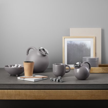 Hrnek Globe 0,2 l Nordic grey Eva Solo