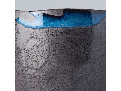 Hrnek bez ucha s nepravidelným okrajem Tea Cup černý 280 ml MIJ
