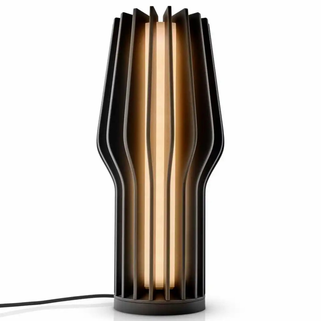 Přenosná stolní lampa RADIANT 25 cm, LED, černá, plast, Eva Solo