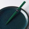 Lakované jídelní hůlky Chopsticks tmavě zelené MIJ