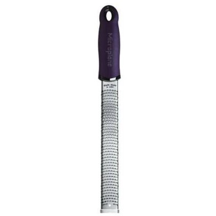 Ručné strúhadlo jemné Premium Classic Microplane baklažánové 32,5 cm