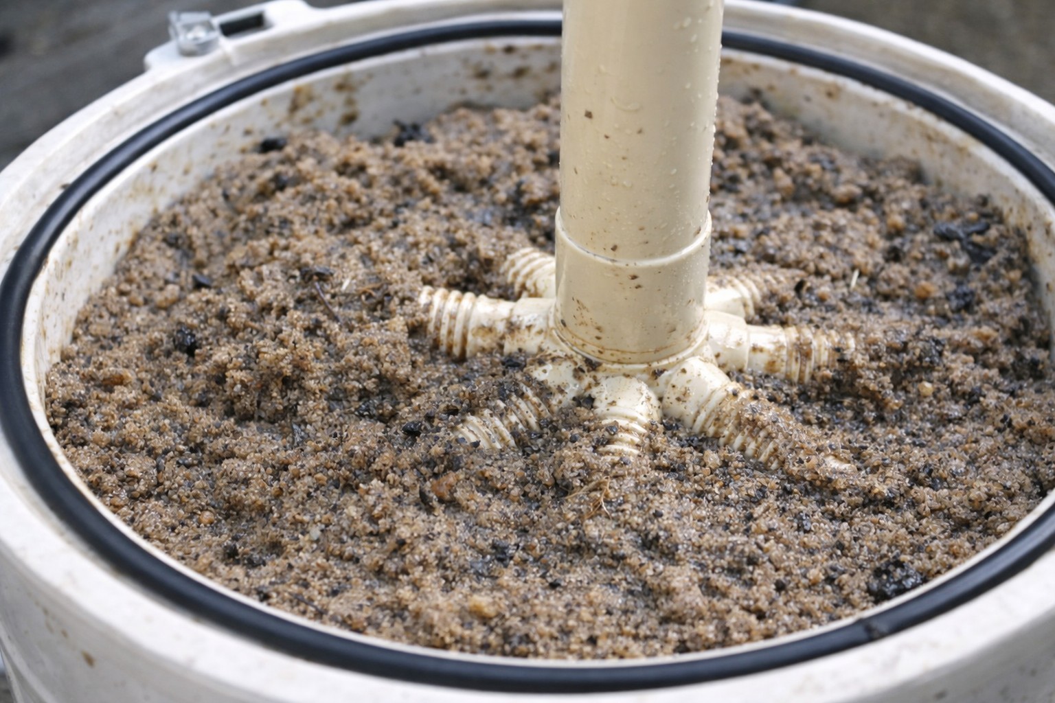 Jak často čistit filtraci? A co když filtr nefunguje?