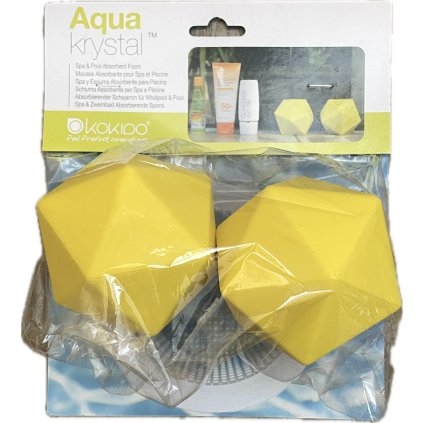 Aquacrystal absorbent sponge for grease and sunscreen in the pool