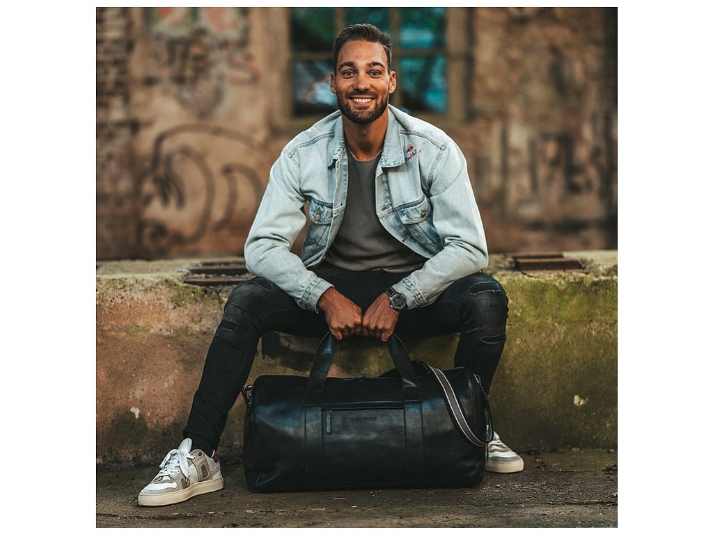 The chesterfield brand weekender sale