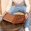 Kožená spisovka na A4 a tablet Barnet C40.105231 koňak c (2)