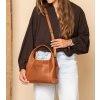 Dámská kožená kabelka do ruky i přes rameno Lunera C48.140031 koňaková 7