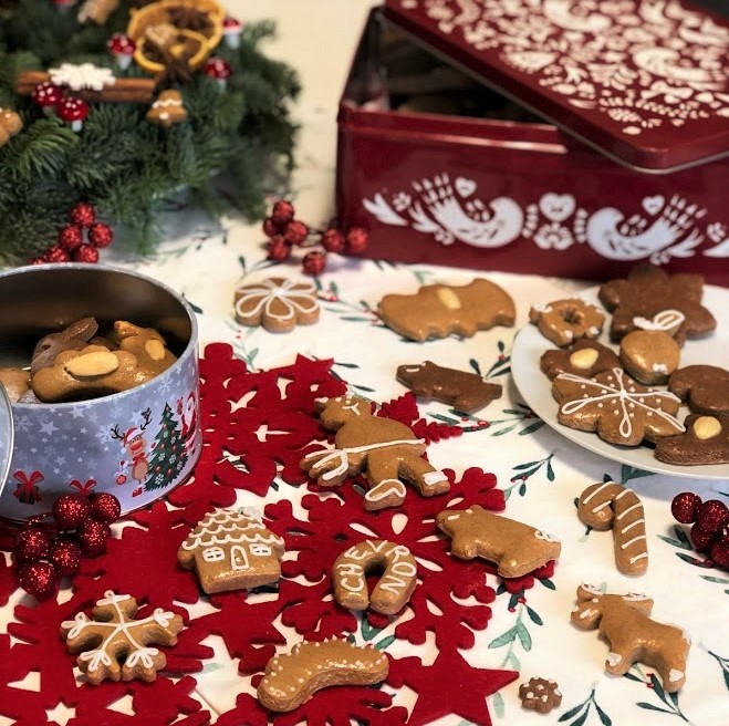 Vánoční perníčky klasické i "fitness"