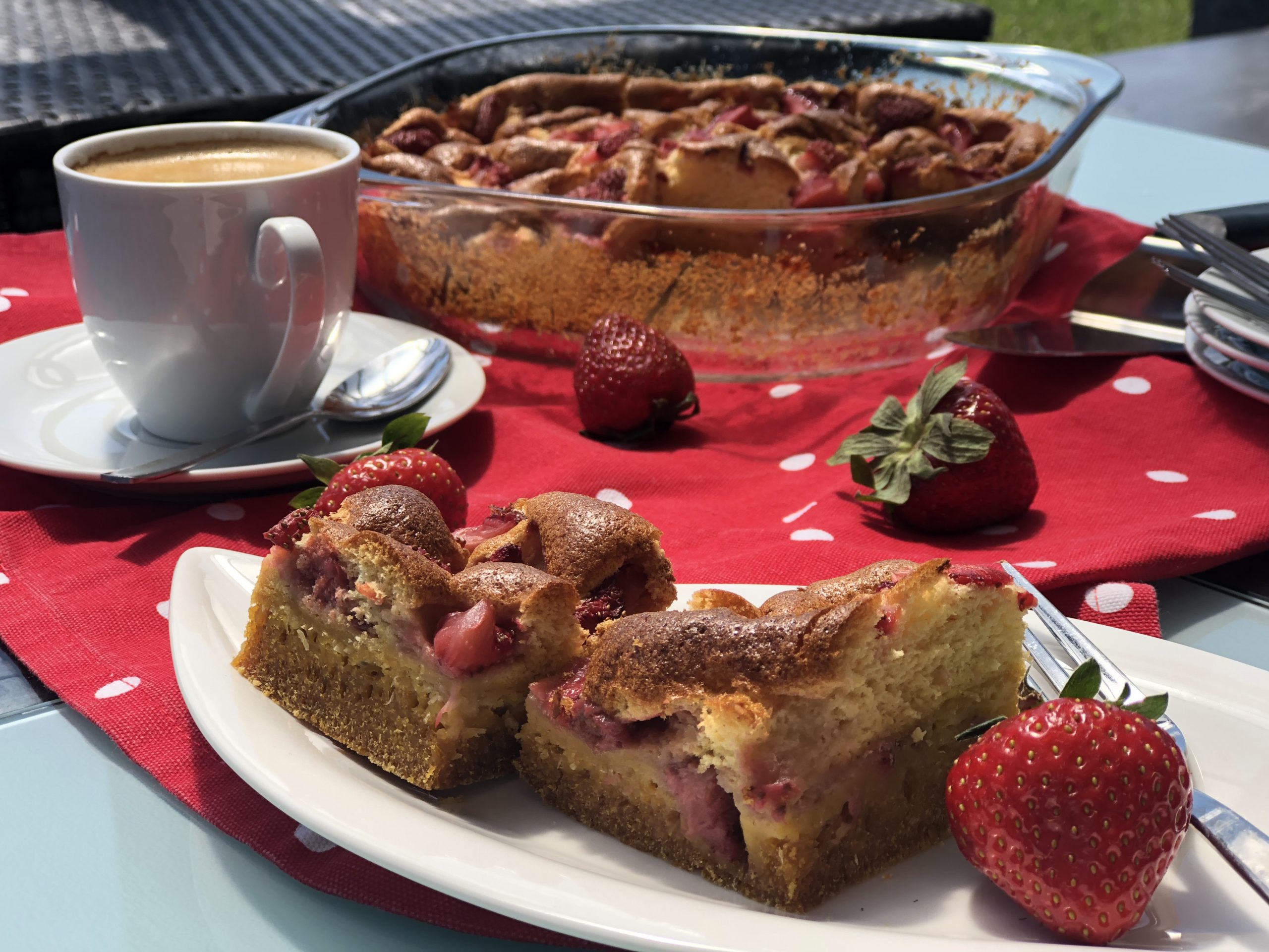 PROTEÍNOVÁ BUBLANINA S LETNÝM OVOCÍM