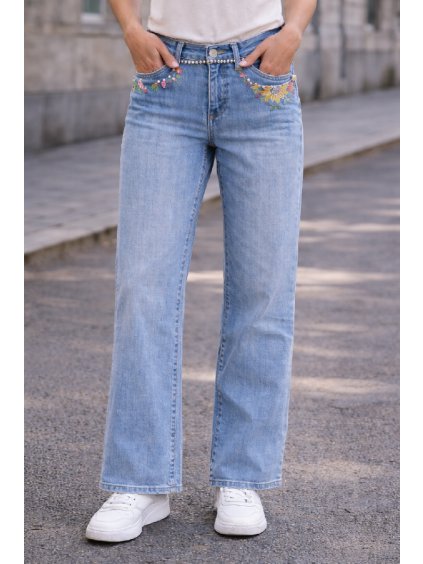 FD729BA6 D1BB 45AF 9603 C23DF4A655D2