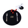 Prostírání na stůl - „For your Royal Dining“