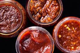 🌶️ Chili in der asiatischen Küche: Grundlegende Saucen und Pasten