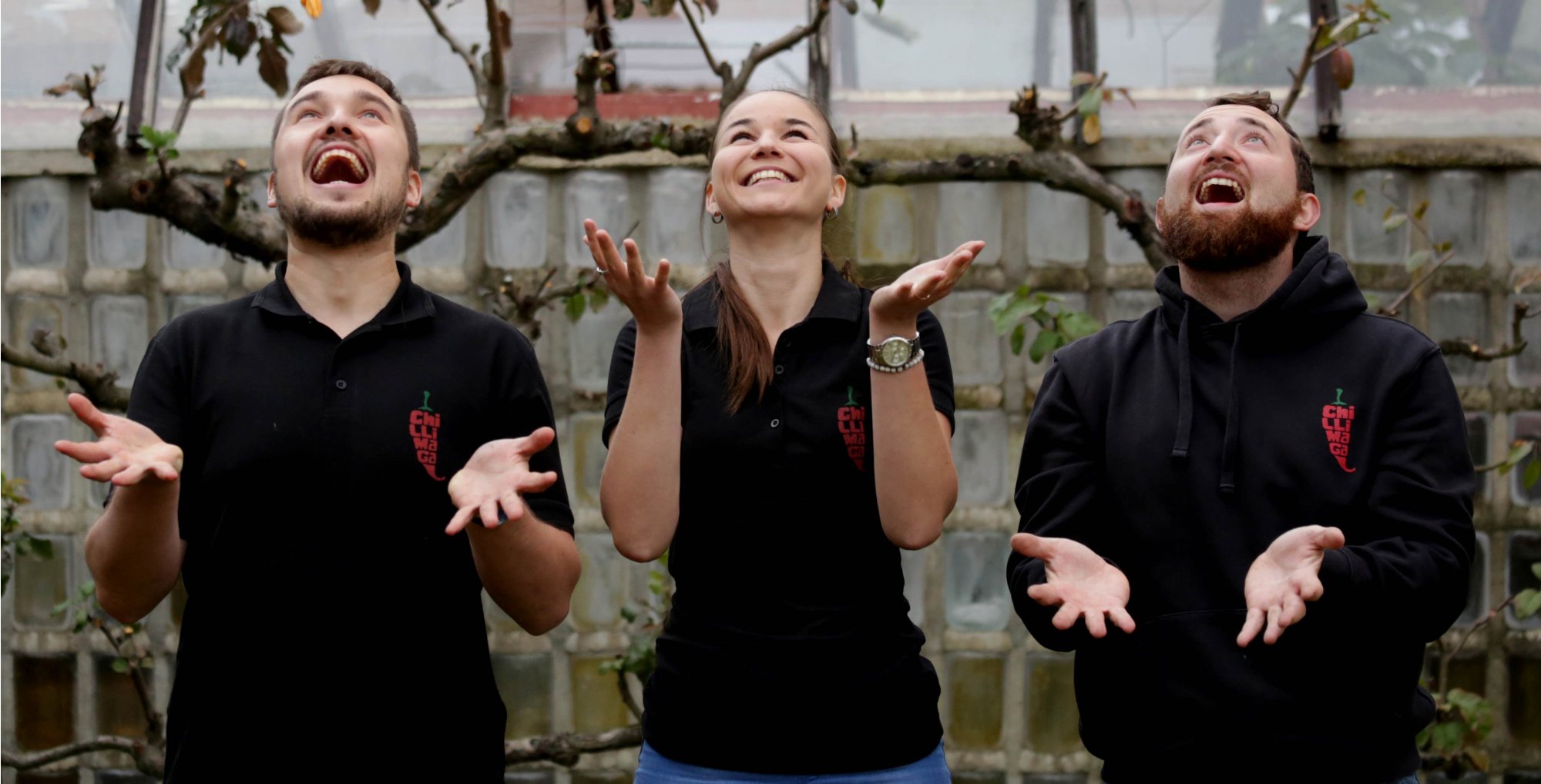 Z hecování, kdo sní pálivější jídlo, vyrostla ChilliMaga. Dnes vede škvarkuláda
