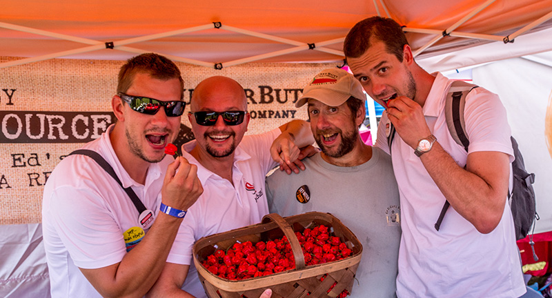 Ed Currie, šlechtitel toho času nejpálivější chilli papričky na světě - Carolina Reaper