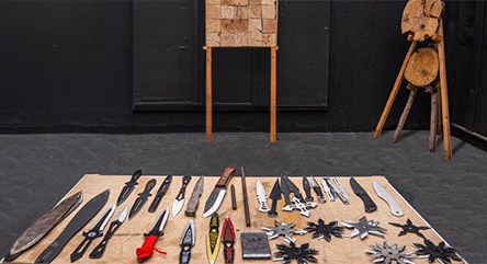 Návod, jak vrhat nožem!