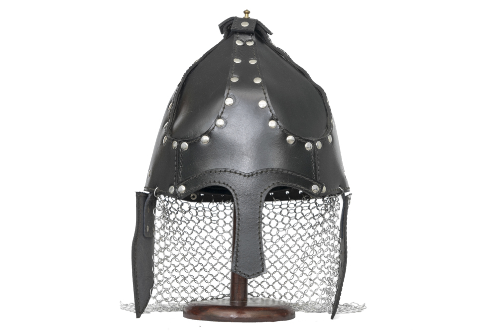 Chladné Zbraně Kožená helma "SARACEN HELMET"