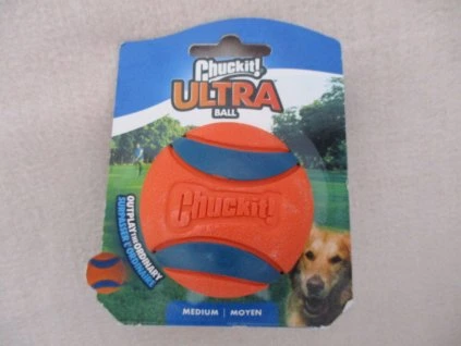 Chuckit! Ultra Ball míček – Medium 6,5 cm