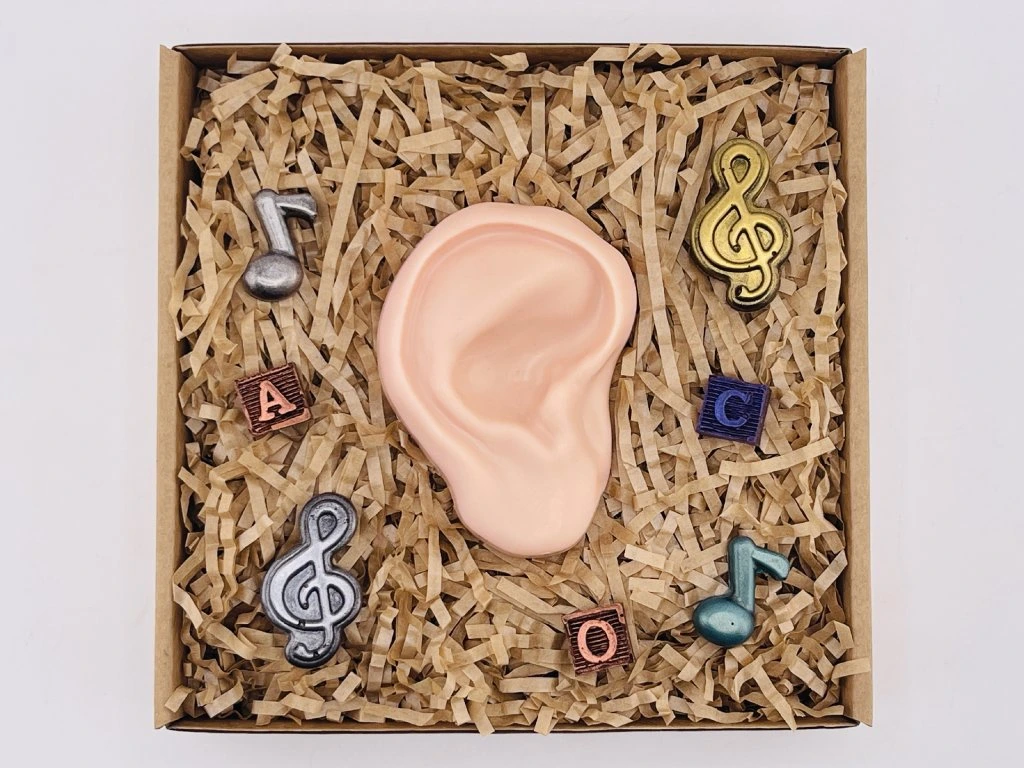 Chocolate Set – The Art of Listening