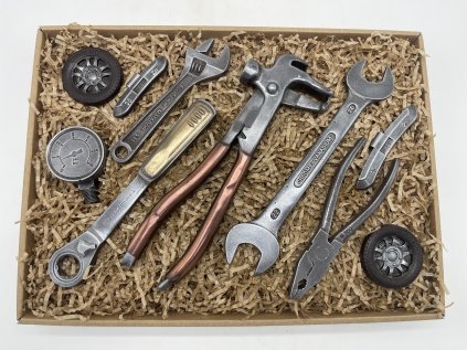 Maxi Chocolate Tool Set – Garage Master