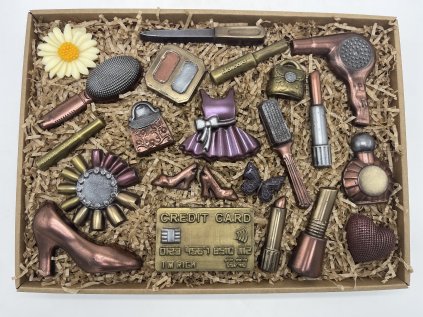 Maxi Chocolate Set – A Woman’s World in Chocolate