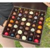 Gift box of 42 pralines