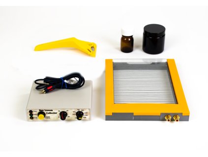 Skupina lapč a power banka modrá upraveny