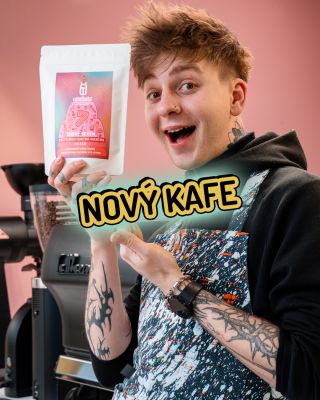Narozeninový kafe 🎉 kdo v tom má prsty? Najdeš ho na kavárnách a na www.chroast.cz 🙌