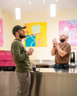 V Pardubickým Ministerstvu radosti je všechno v poho👋 už jste to tam omrkli? Dej vědět, jak se ti tam líbí 🤎