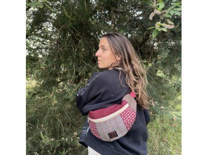 Prodám ledvinu - ledvinka/crossbody kabelka
