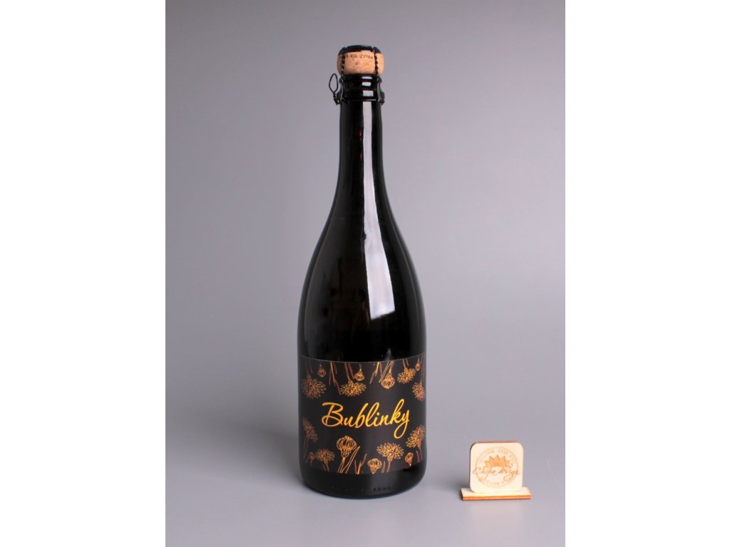 Sekt Charmat brut s etiketou - Bublinky