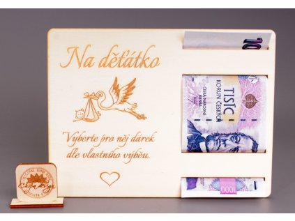 Pokladnička dřevo - cedulka na peníze V, narození dítěte