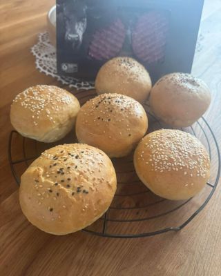 Domáce žemle+ Angus burge=DOKONALOSŤ