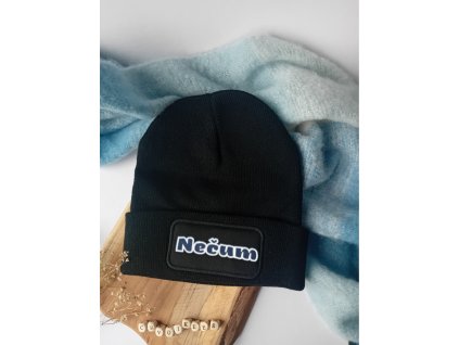 čepice černá nečum Photoroom