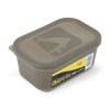 05 AVBT 01 04 bait and bits tubs st
