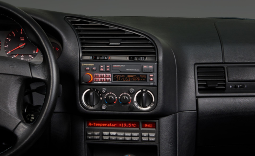 Autorádio Pioneer to je kvalitní zvuk a technologie, které změní váš zážitek z jízdy