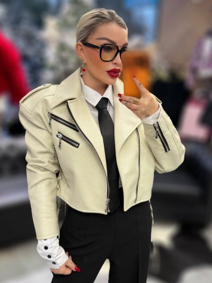 WhatsApp Image 2025 12 19 at 18.45.51