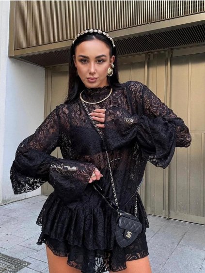 Blúzka z krajky LUCENTE oversize čierna