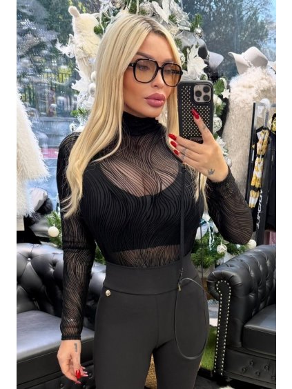 Tričko so stojačikom AURA